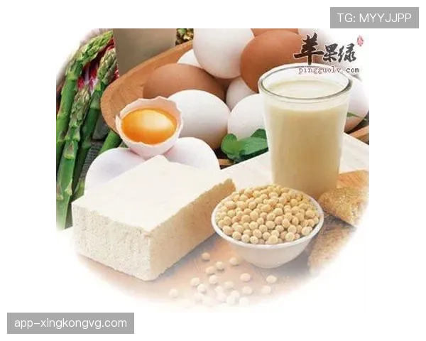 常园家的冰箱里居然塞满了蛋白粉，连水果都没地儿放