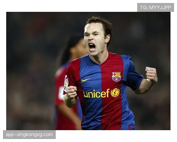 德布劳内与伊涅斯塔：中场组织核心的战术角色及时代适配性对比