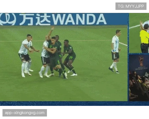 点球双触球判罚解析：什么时候算犯规，什么时候判有效？