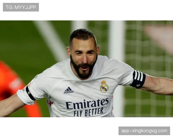 本泽马与莱万终结模式分化：单点爆破转向体系联动