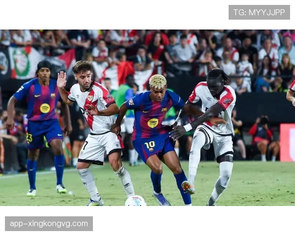 巴萨表面稳如泰山，其实体系和执行早就脱节了